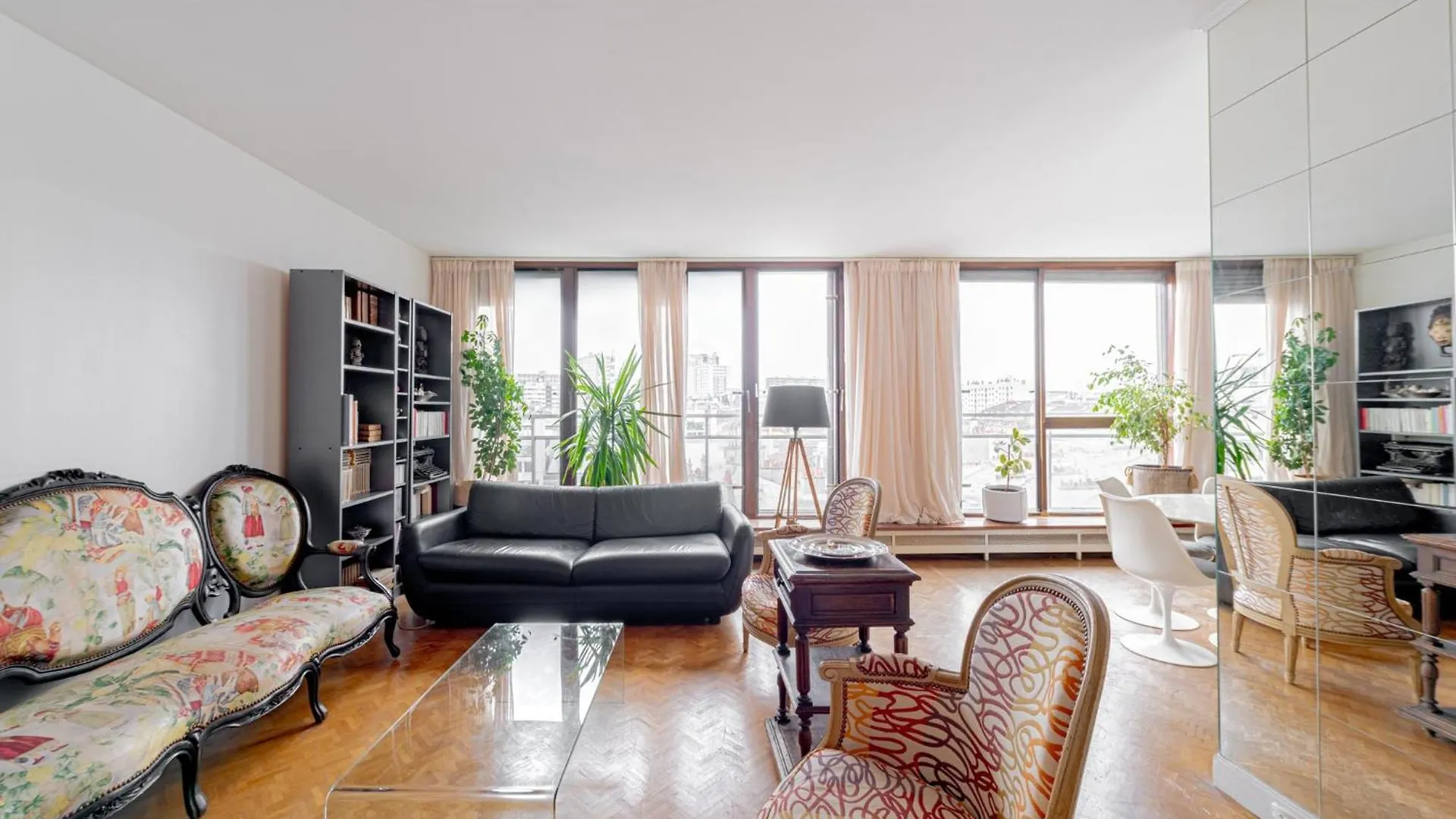 New - 3 Bedroom Flat With Eiffel Tower View Párizs 0*,  Franciaország